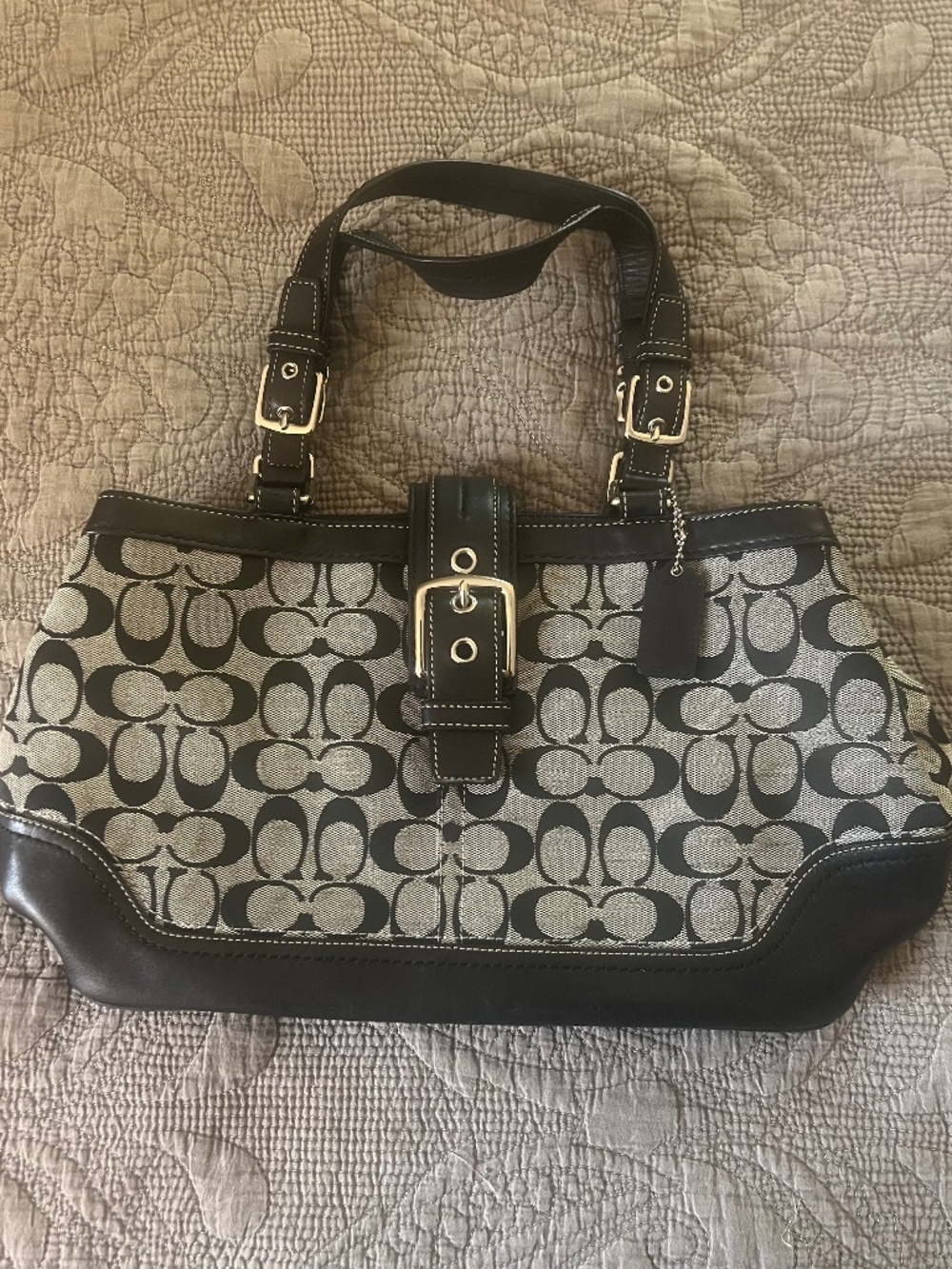 Vintage Signature Coach Hampton Jacquard with Black Leather Buckle Trim w/ Snap